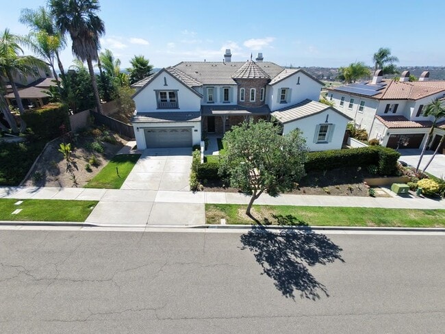 property at 6887 Amber Ln