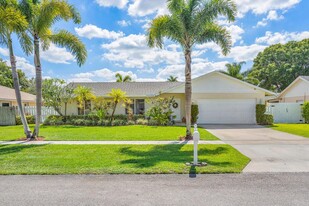 1262 Pinetta Cir in Wellington, FL - Building Photo