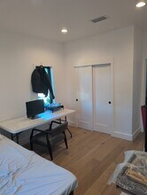 4331 Allott Ave in Sherman Oaks, CA - Building Photo - Building Photo