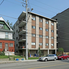 394 Dundurn St S in Hamilton, ON - Building Photo - Building Photo