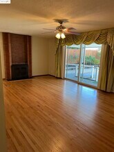 941 Kittery Way in Pinole, CA - Building Photo - Building Photo