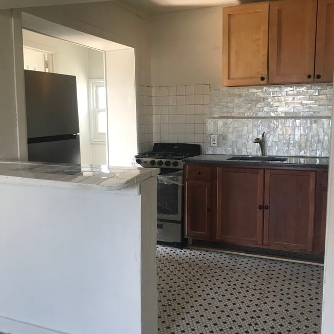 546 Liberty Ave, Unit 2nd floor, Unit 2nd floor
