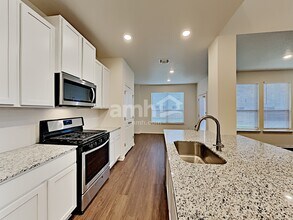 2737 Lillybrook Ln in New Braunfels, TX - Building Photo - Building Photo