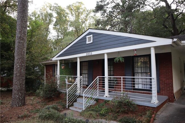 3033 Empire Blvd SW in Atlanta, GA - Building Photo - Building Photo
