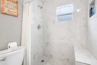 1412 Michigan St, Unit 1 in Houston, TX - Building Photo - Building Photo