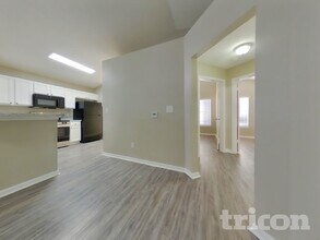 3151 Kelling St in Houston, TX - Foto de edificio - Building Photo