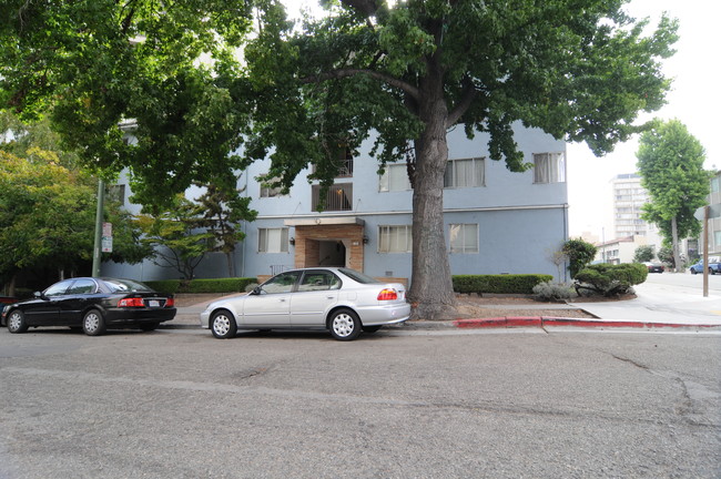 1880 Jackson St in Oakland, CA - Building Photo - Building Photo