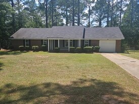 202 Dunaway Dr in Albany, GA - Building Photo