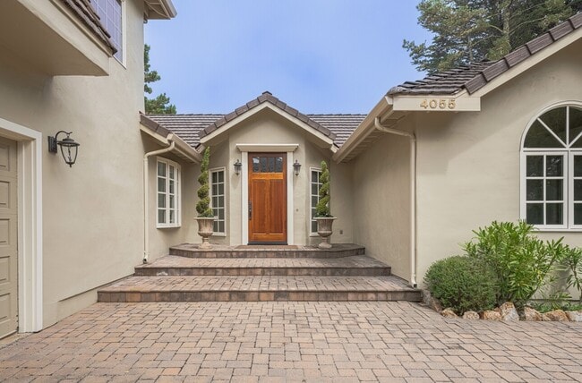 4055 Sunset Ln in Pebble Beach, CA - Building Photo - Building Photo