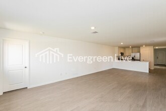 10818 Bird Of Paradise Ln in Houston, TX - Foto de edificio - Building Photo