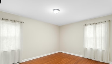 1914 Bonnie Ln in Charlotte, NC - Building Photo - Building Photo