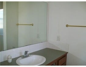 701 Cass Rd in Centerton, AR - Building Photo - Building Photo