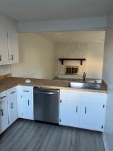 8253 Canyon Forge Dr in Riverdale, GA - Building Photo - Building Photo