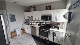 226 M St, Unit 2 in Boston, MA - Building Photo