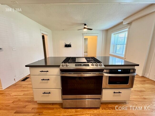 1413 W 39th St in Kansas City, MO - Building Photo - Building Photo