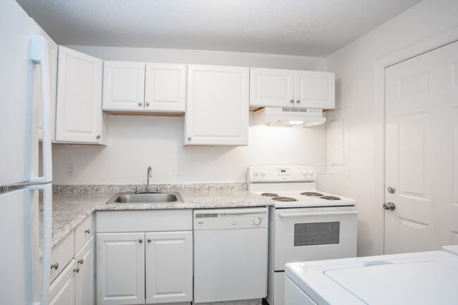 Gorman Crossings in Raleigh, NC - Foto de edificio - Interior Photo