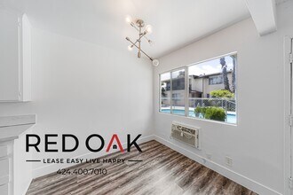 19148 Sherman Way, Unit 2 in Los Angeles, CA - Foto de edificio - Building Photo