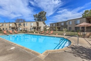 Courtyards in El Cajon, CA - Building Photo
