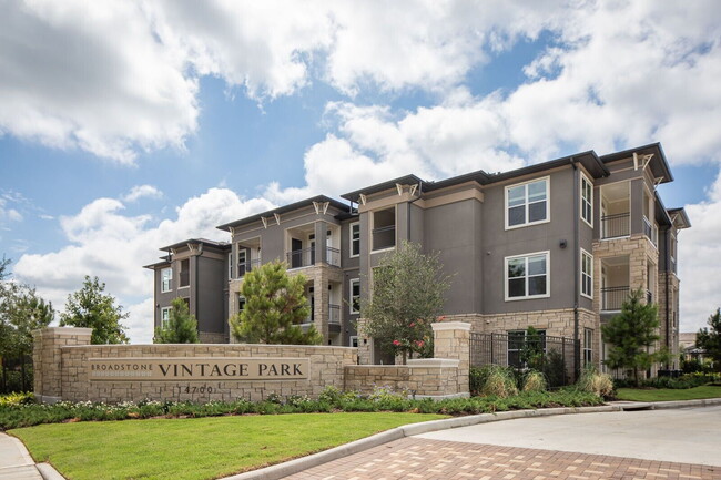 Broadstone Vintage Park in Houston, TX - Building Photo - Building Photo