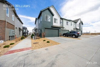 415 Millwall Cir in Castle Pines, CO - Building Photo - Building Photo
