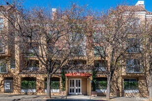 600 Chestnut St in San Francisco, CA - Building Photo