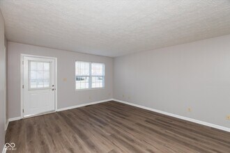 2091 Galaxy Dr in Franklin, IN - Building Photo - Building Photo