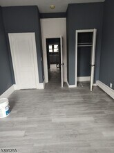 304 Front St in Belvidere, NJ - Building Photo - Building Photo