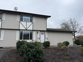 1602 12th St in Everett, WA - Building Photo