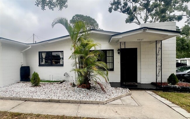 property at 4507 N Matanzas Ave