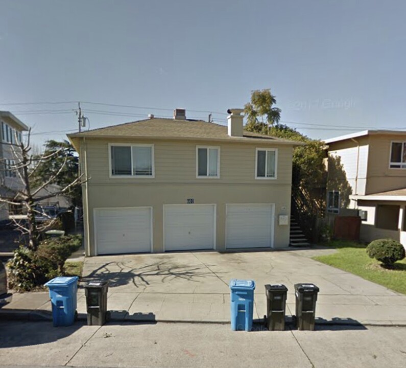 601 N Amphlett Blvd, Unit #1 in San Mateo, CA - Building Photo