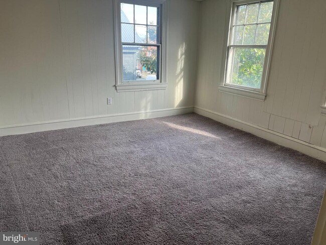 38 S Main St-Unit -2 in Harrison Township, NJ - Building Photo - Building Photo