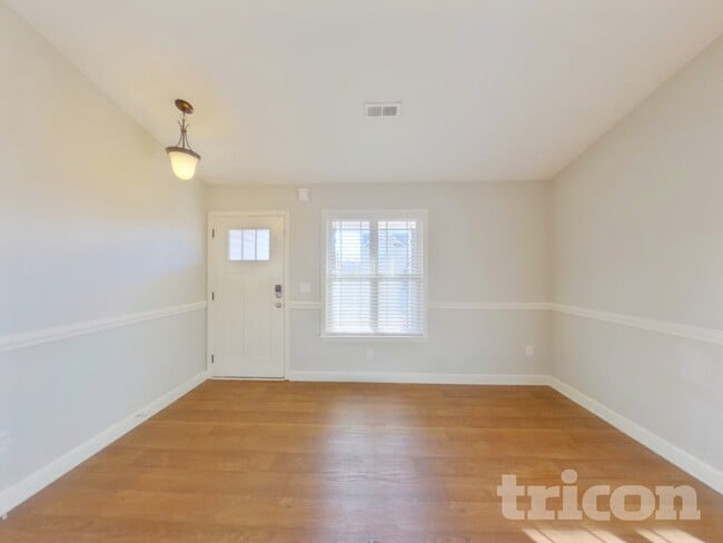 613 Slippery Moss Dr in Spartanburg, SC - Foto de edificio - Building Photo