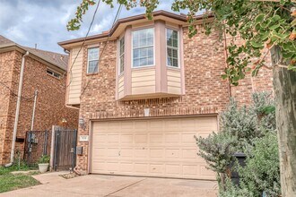 5530 Kansas St in Houston, TX - Building Photo - Building Photo