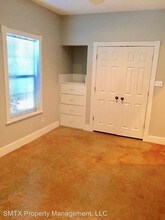 705 Smith Dr in San Marcos, TX - Building Photo - Building Photo