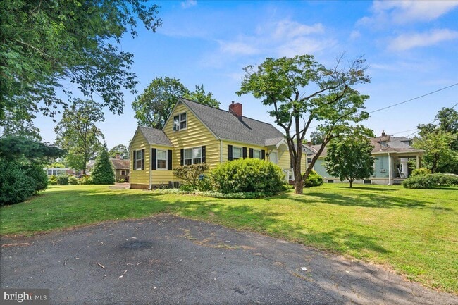 5 Rivera Ave in Titusville, NJ - Building Photo - Building Photo