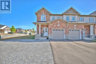 439 Viking St in Fort Erie, ON - Building Photo - Building Photo
