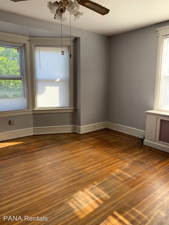 1324 Perkiomen Ave in Reading, PA - Building Photo - Building Photo