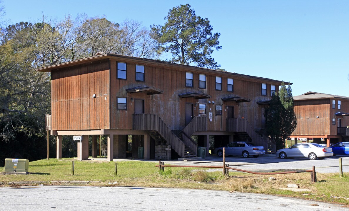1194 Jo Ree in Valdosta, GA - Foto de edificio