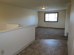 924 Ruma Rd in Columbus, OH - Building Photo - Building Photo