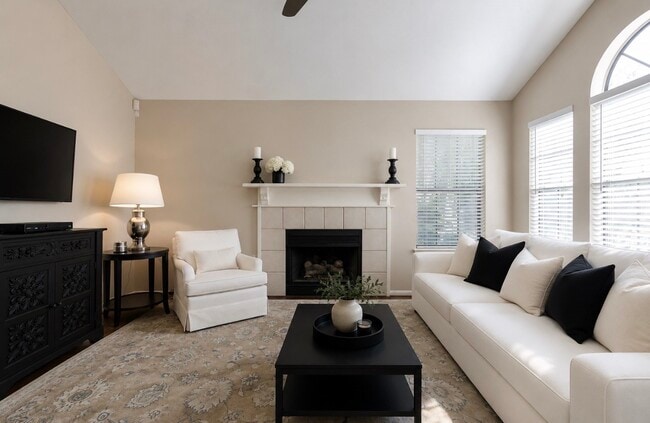 property at 28 Fallenstone Dr