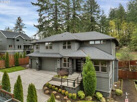 9709 SW West Haven Dr in Portland, OR - Building Photo