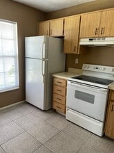 2921 Stillwell Ct in New Port Richey, FL - Building Photo - Building Photo