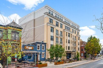 Calloway in Washington, DC - Foto de edificio - Building Photo