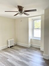 5119 Hazel Ave in Philadelphia, PA - Building Photo - Building Photo