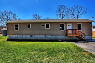 7699 NY-81 in Oak Hill, NY - Building Photo
