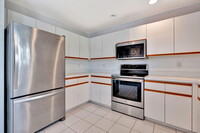 18253 SE Fairview Cir in Jupiter, FL - Foto de edificio - Building Photo