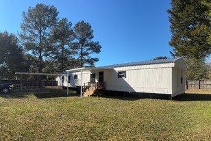 9631 Arleen Ave in Zachary, LA - Building Photo