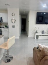 7673 Plantation Blvd in Miramar, FL - Building Photo - Building Photo