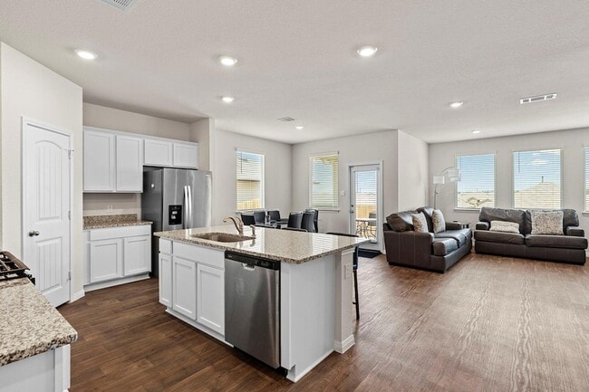 property at 381 Evergreen Sumac Lp