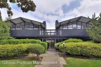801 Middlefield Rd, Unit 9 in Palo Alto, CA - Building Photo - Building Photo
